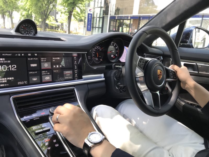 ポルシェパナメーラのPDK ー パドルシフトで運転してみたら 