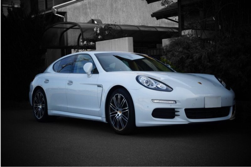 ポルシェパナメーラの中古車は本当にお買い得 ー 注意点やポイントなど ポルシェがわが家にやってきた オーナーズブログ