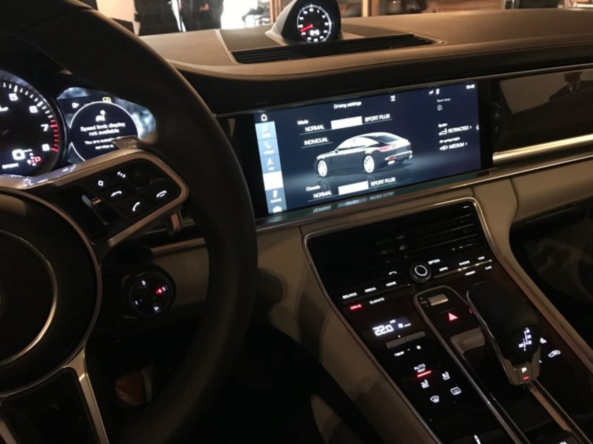 ポルシェオーナーが 走行中絶対に忘れてはいけないことは 2ページ目 2ページ中 ポルシェがわが家にやってきた オーナーズブログ