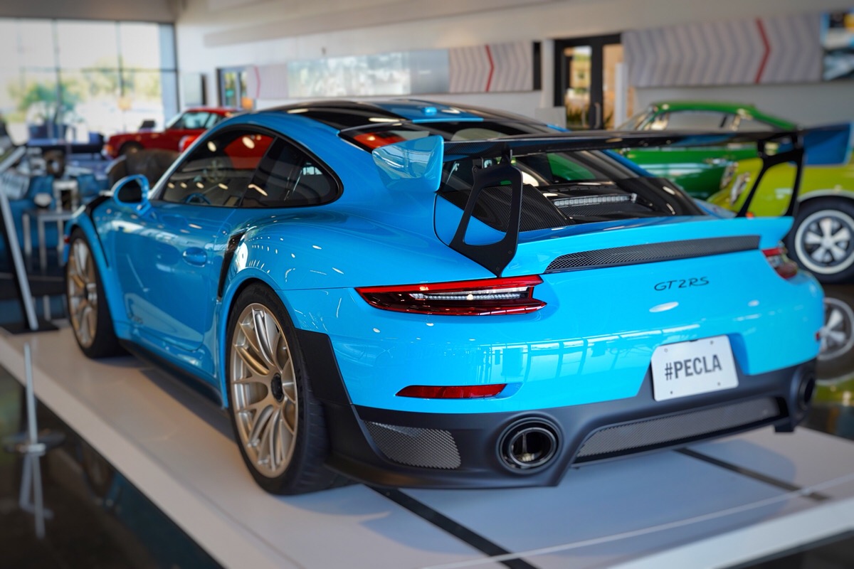 ポルシェ　PORSCHE sddefault.jpg