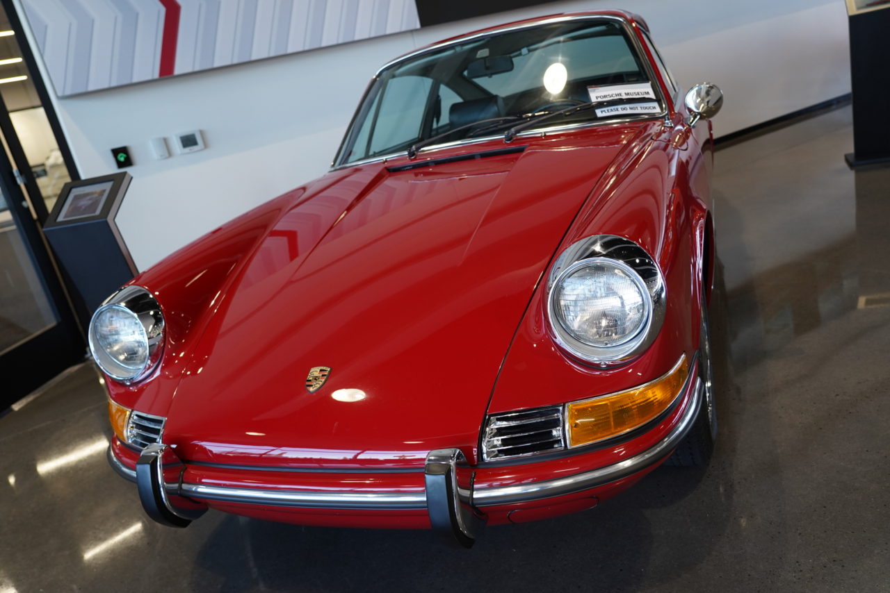 Thinking From The Lyrics Of Momoe Yamaguchi S Playback Part 2 Don T Be Stupid It S Because Of That Porsche Came To Our House Owner S Blog