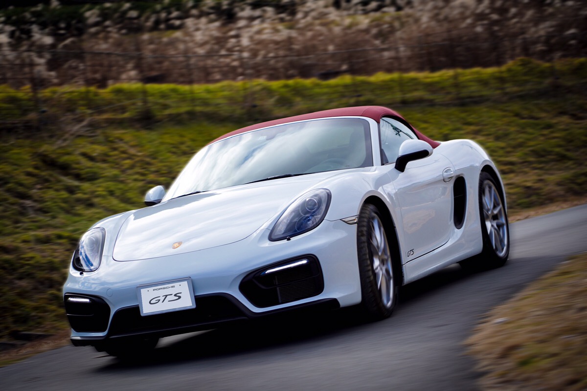 ポルシェに乗ってると言うと 911 と聞かれるも ボクスター と答えると微妙な空気になる問題 ポルシェがわが家にやってきた オーナーズブログ ポルシェに乗ってると言うと 911 と聞かれるも ボクスター と答えると微妙な空気になる問題 ポルシェがわが家にやってきた オーナーズブログ