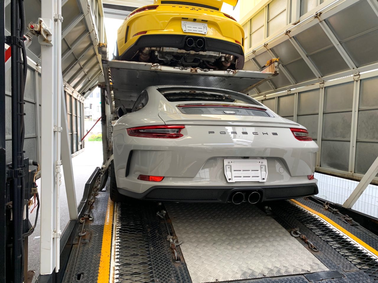 いよいよ納車だ ポルシェ 911 Gt3がディーラーに到着したらしい ポルシェがわが家にやってきた オーナーズブログ