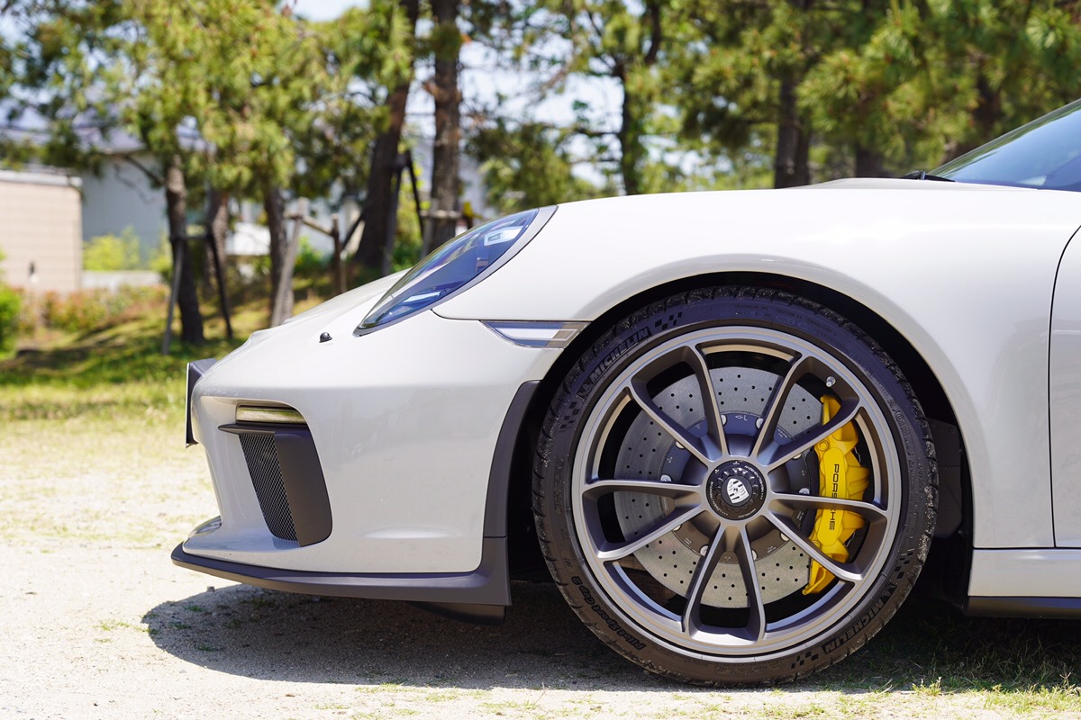ポルシェ 911 Gt3のエンジン音を録ってみた ポルシェがわが家にやってきた オーナーズブログ ポルシェ 911 Gt3のエンジン音を録ってみた ポルシェがわが家にやってきた オーナーズブログ