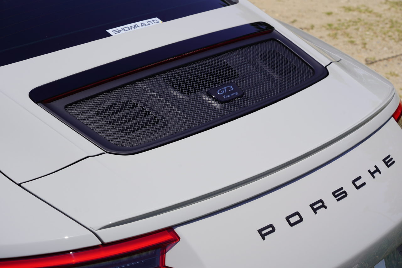 porsche ポルシェ 911 991.2 GT3 カタログ　英語 porsche ポルシェ 911 991.2 GT3 カタログ 英語 Porsche 911 GT3