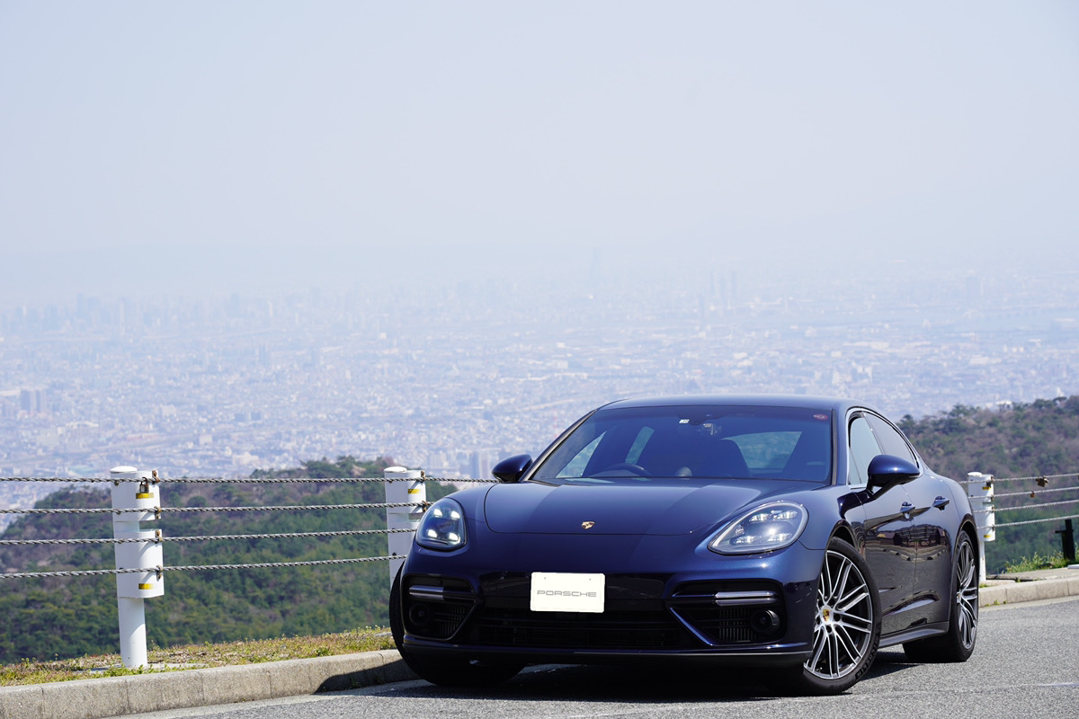 Porsche ポルシェ マカン/カイエン/パナメーラ 用 車のトランクマット 防水 カーゴマット ラゲッジマット トランクトレイ 高品質1ピース 5色可選 ポルシェSUVカイエン vs マカン・ポルシェが誇る人気SUV比較