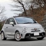 弟のアバルト 595Cが納車された。ポルシェ乗りの兄が乗るとどう感じるか？