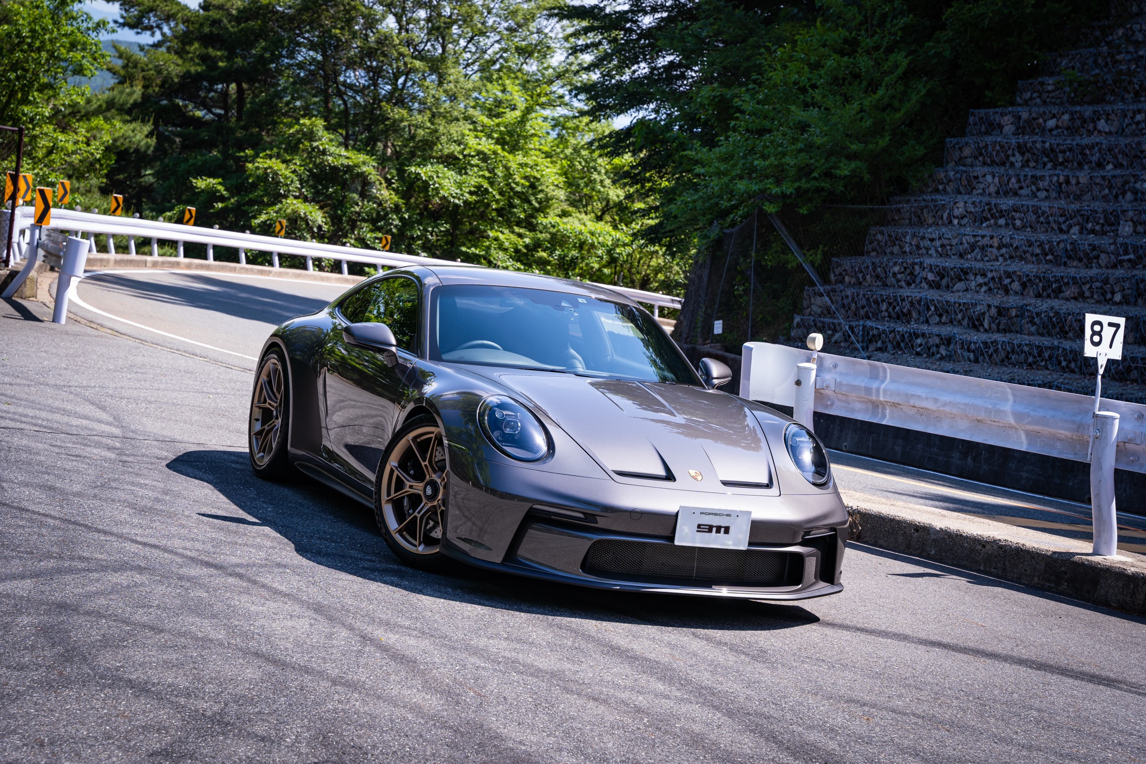 Test Drive of the New Porsche 911 GT3 Touring Package (992
