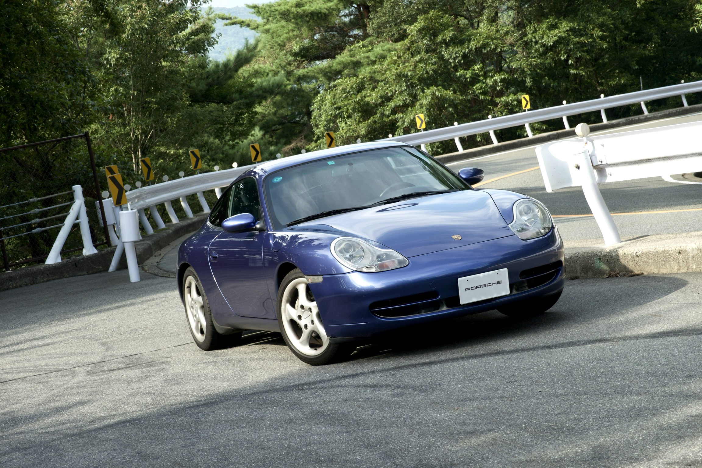 Test Drive the Porsche 911 Type 996｜A Masterpiece That Deserves