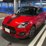 スズキスイフトスポーツ。家族５人、トランクに重たいスーツケースを乗せると走りはどう変わる？