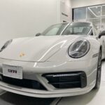 ポルシェ911 992型前期モデルの選び方 – 各グレードの比較ガイド