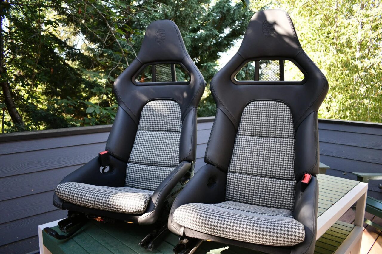 ポルシェのバケットシートが海外の中古市場で高騰中！なんと250万円の 