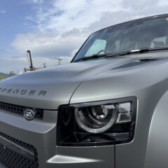 ディフェンダー オクタ