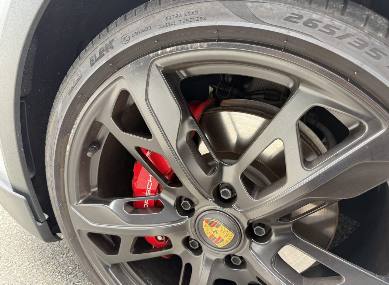 Porsche Taycan Wheel