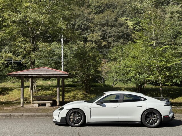 タイカン ターボGT