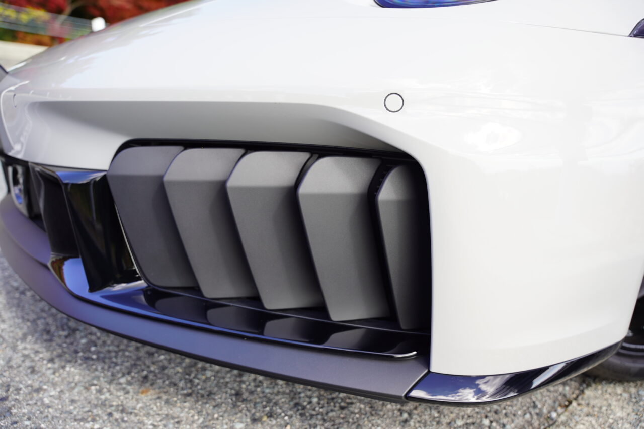 992.2 911カレラGTSのフロントバンパー