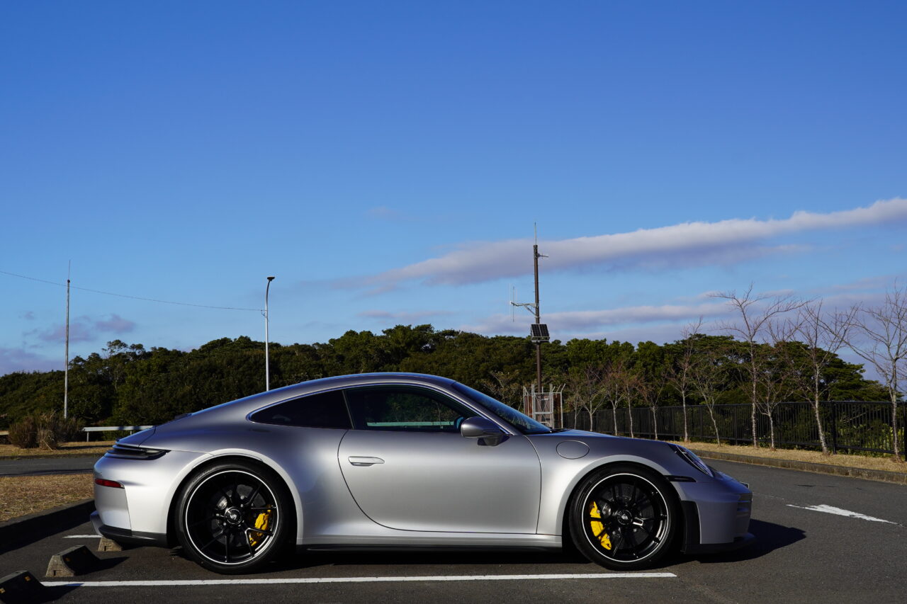 992.2 GT3ツーリング
