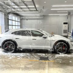 ポルシェタイカン