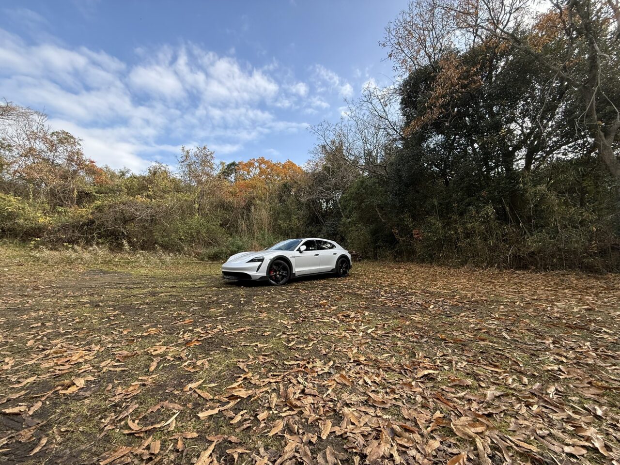 ポルシェ タイカン
