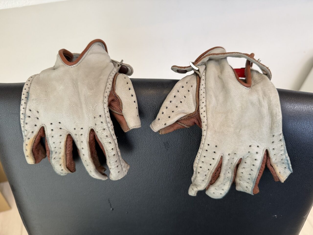 カカザングローブ