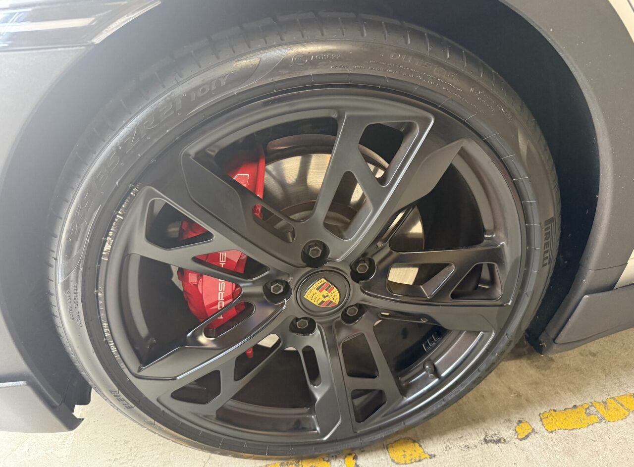 Porsche Taycan Reifenwechsel