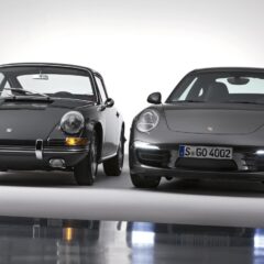 初代ポルシェ911（1964年モデル）と991型911カレラ4S