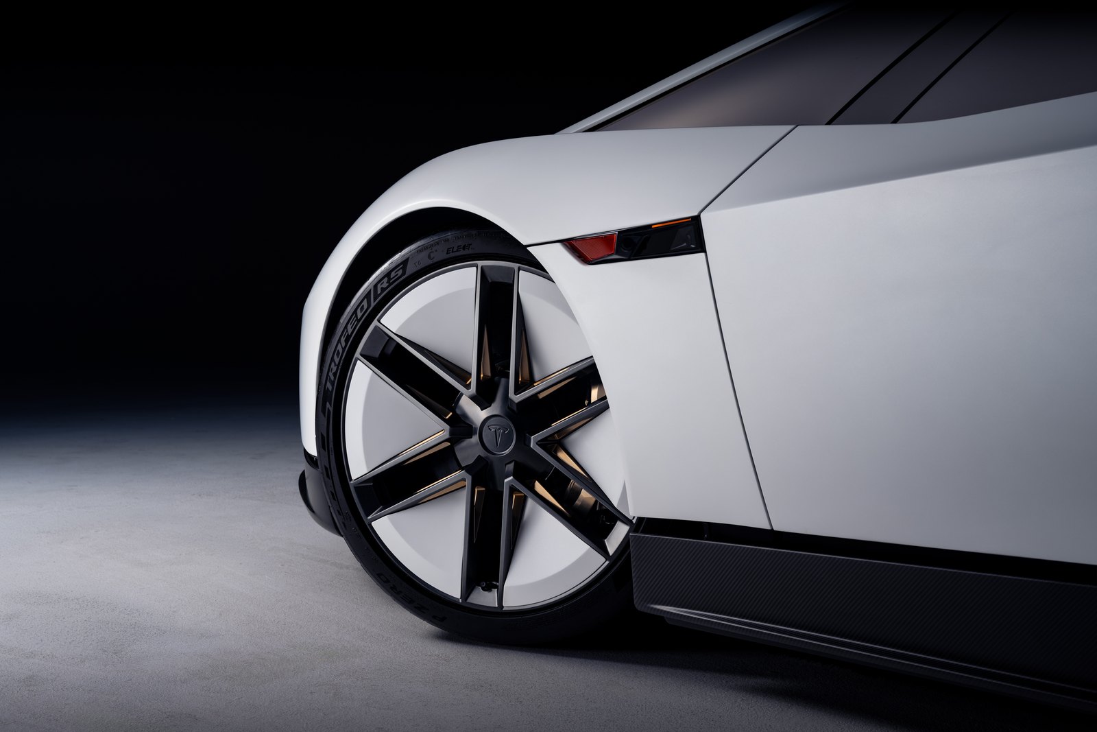 Rad des Tesla Roadster der nächsten Generation